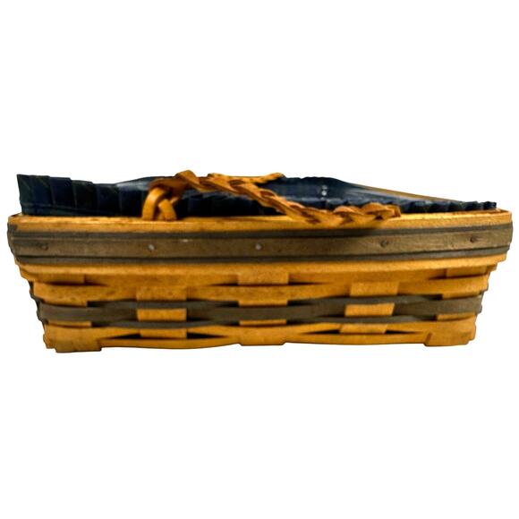 Longaberger 1999 Collector's Club Hostess Serving Tray Basket, Liner & Protector - Picture 10 of 12